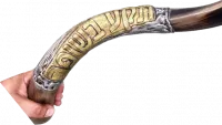 Silver-plated shofar, with the pattern of a priest blowing a shofar_2